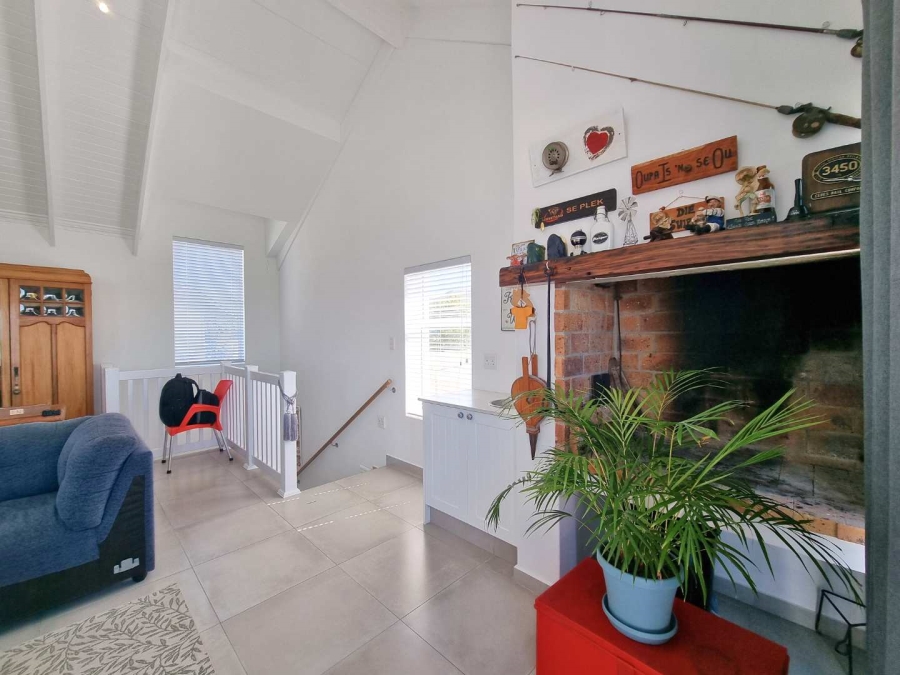 3 Bedroom Property for Sale in Westcliff Western Cape